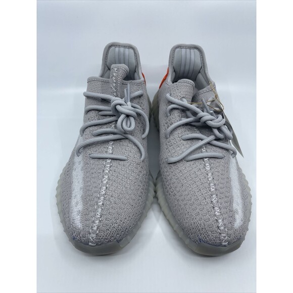 Men\'s Brand New Yeezy Boost 350 V2 \'Tail Light\' Sneakers FX9017 Size 10 main image 3